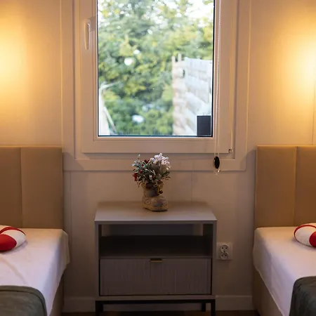 Zacisze Beskidu - Private House With Sauna, Jacuzzi & Pool