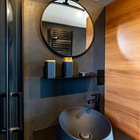 Zacisze Beskidu - Private House With Sauna, Jacuzzi & Pool Villa